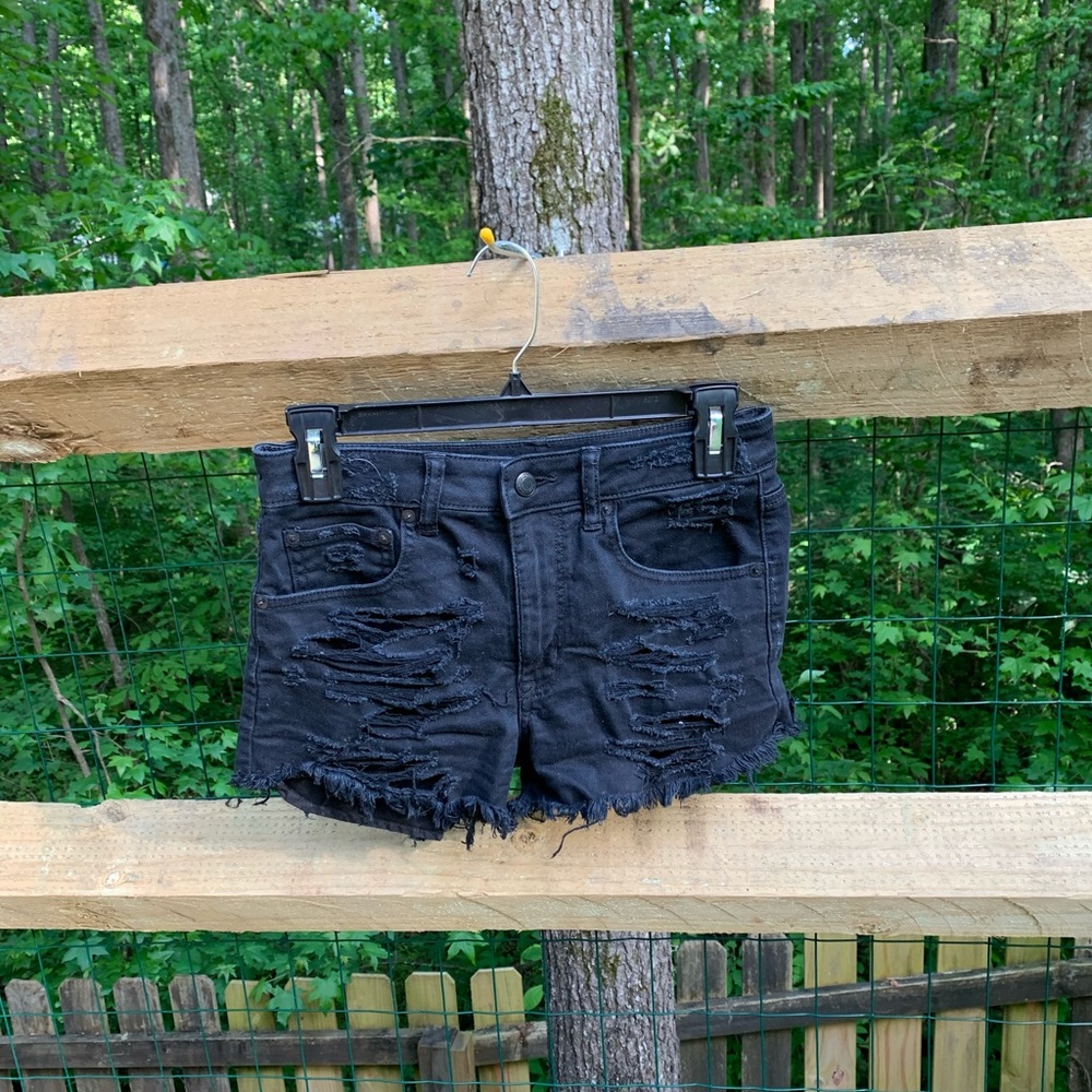 🌸American Eagle Hi-Rise Festival Shorts🌸